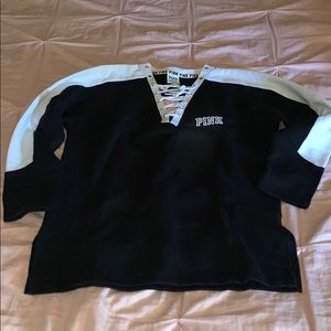 Crew neck